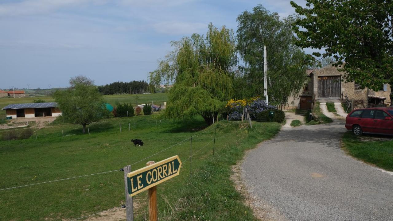 Gite Le Corral Cheminas ภายนอก รูปภาพ