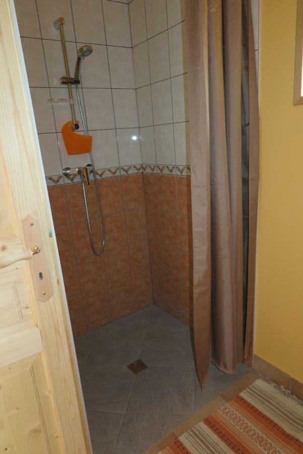 Gite Le Corral Cheminas ภายนอก รูปภาพ